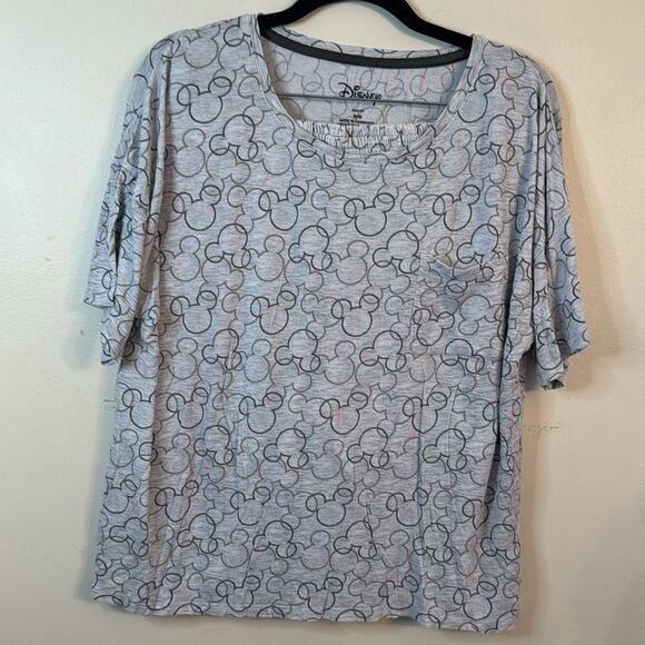 Disney Shortie Pajamas - Picture 1 of 10